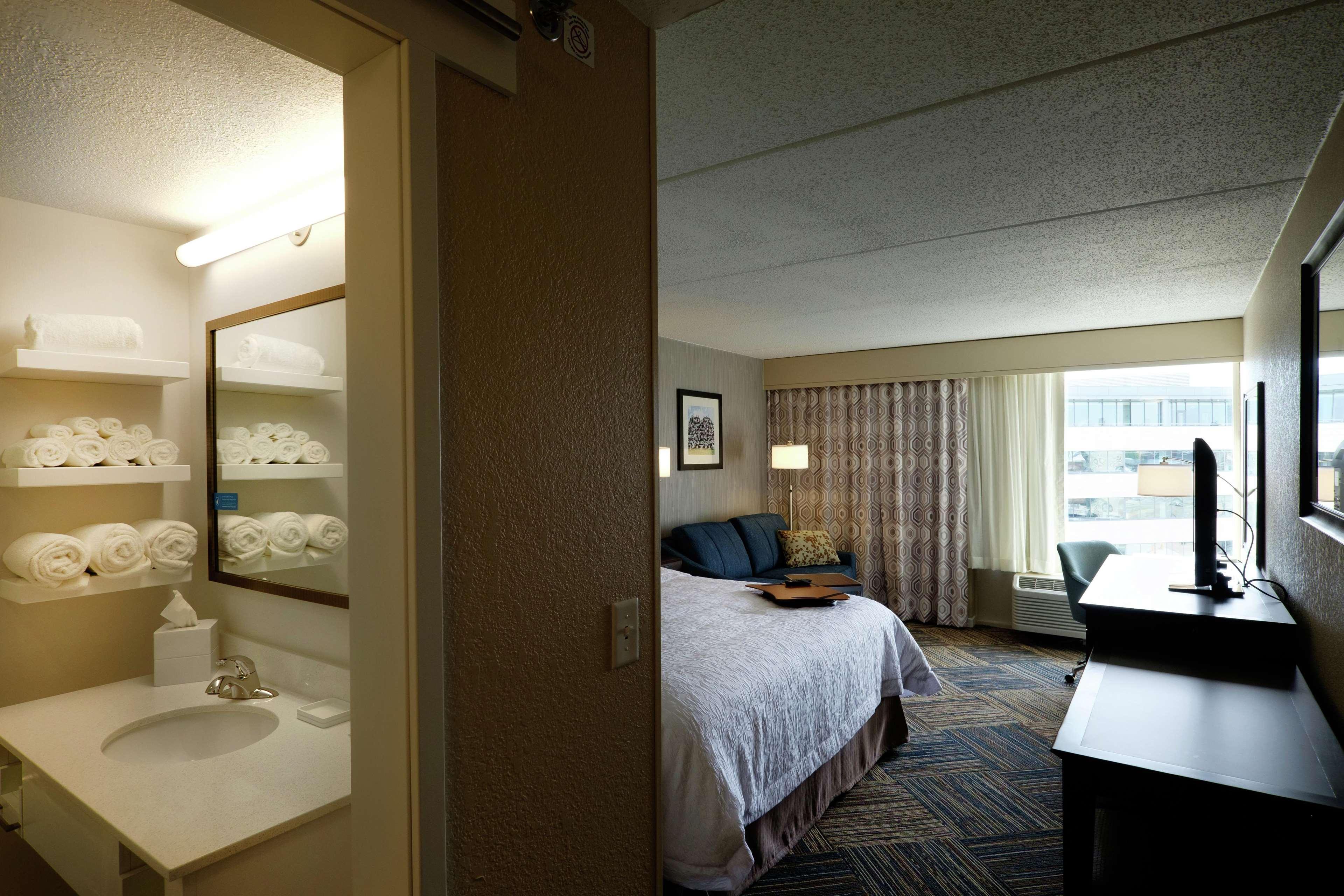 Hampton Inn Green Bay Downtown Zewnętrze zdjęcie