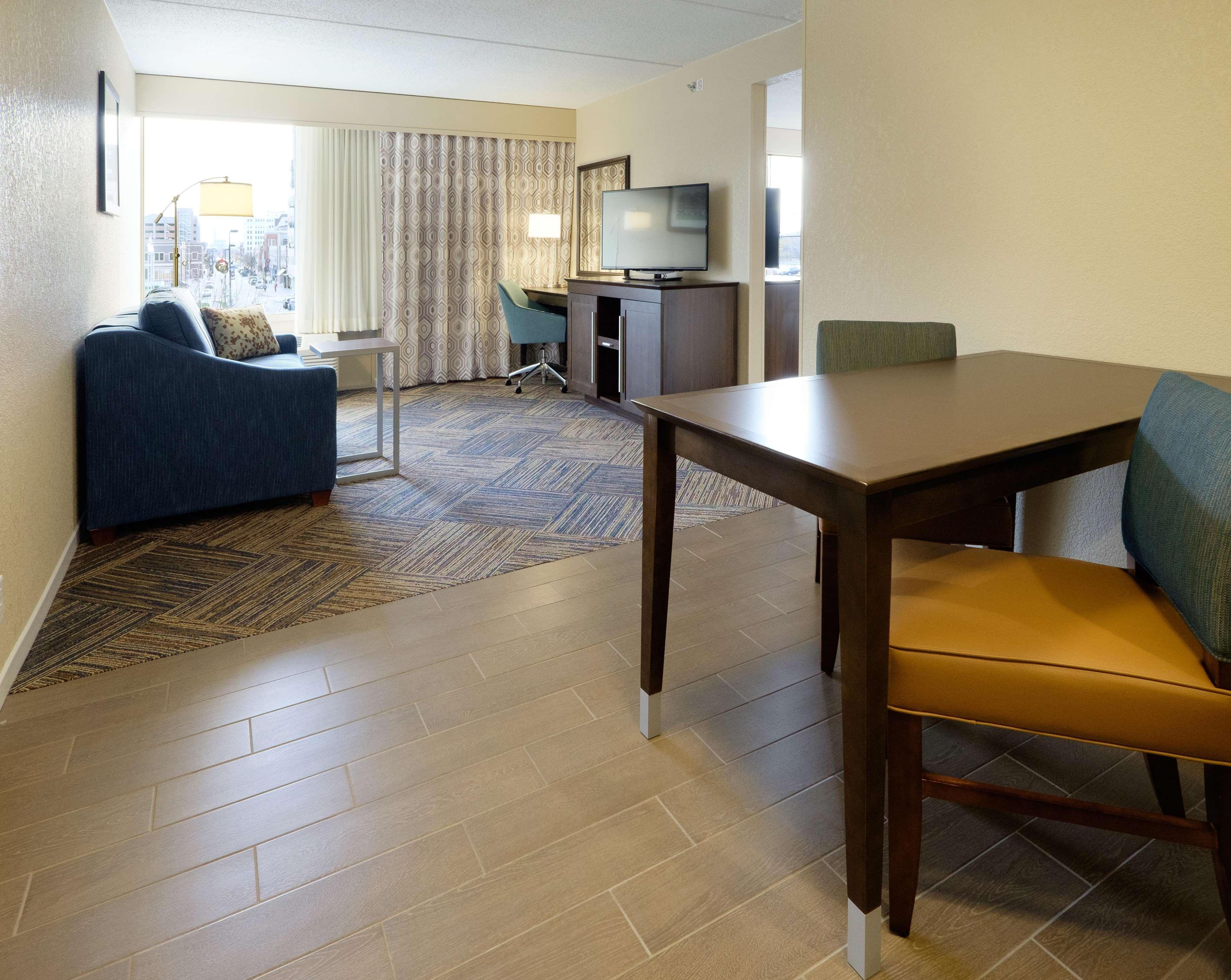 Hampton Inn Green Bay Downtown Zewnętrze zdjęcie