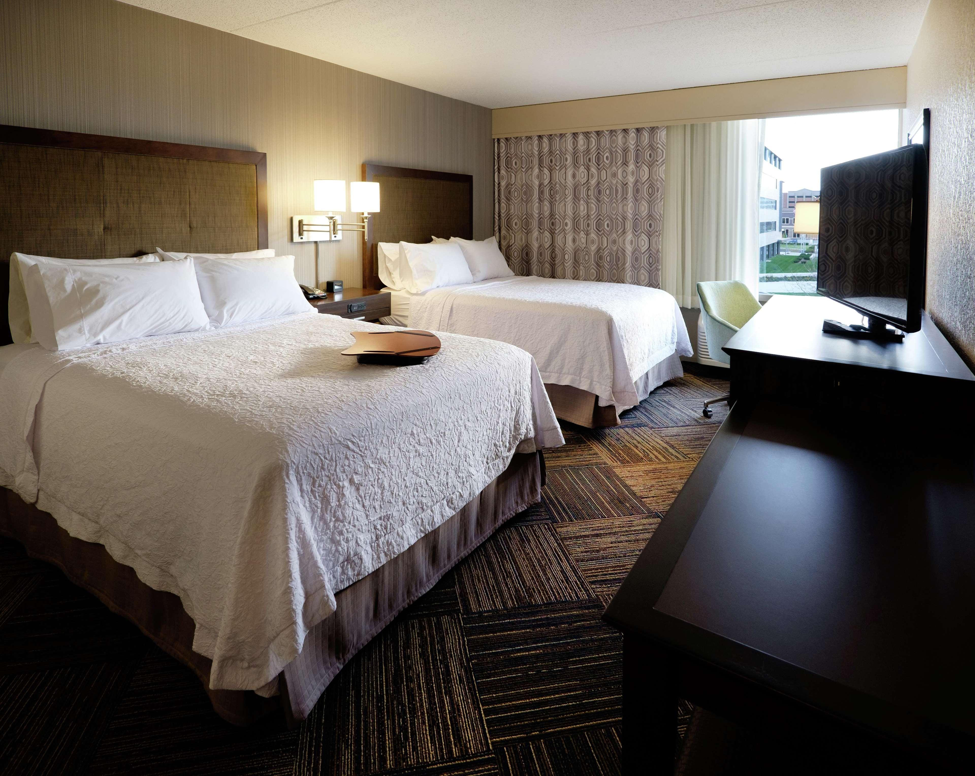 Hampton Inn Green Bay Downtown Zewnętrze zdjęcie
